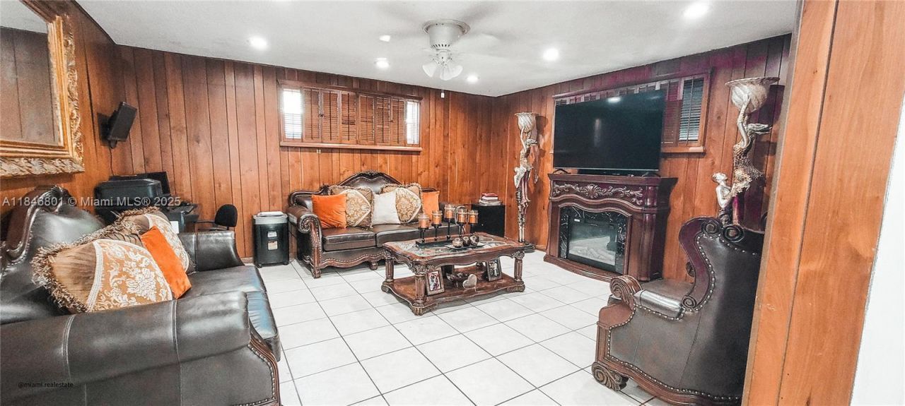 2649 Bahama Dr, Miramar, FL 33023 Photo