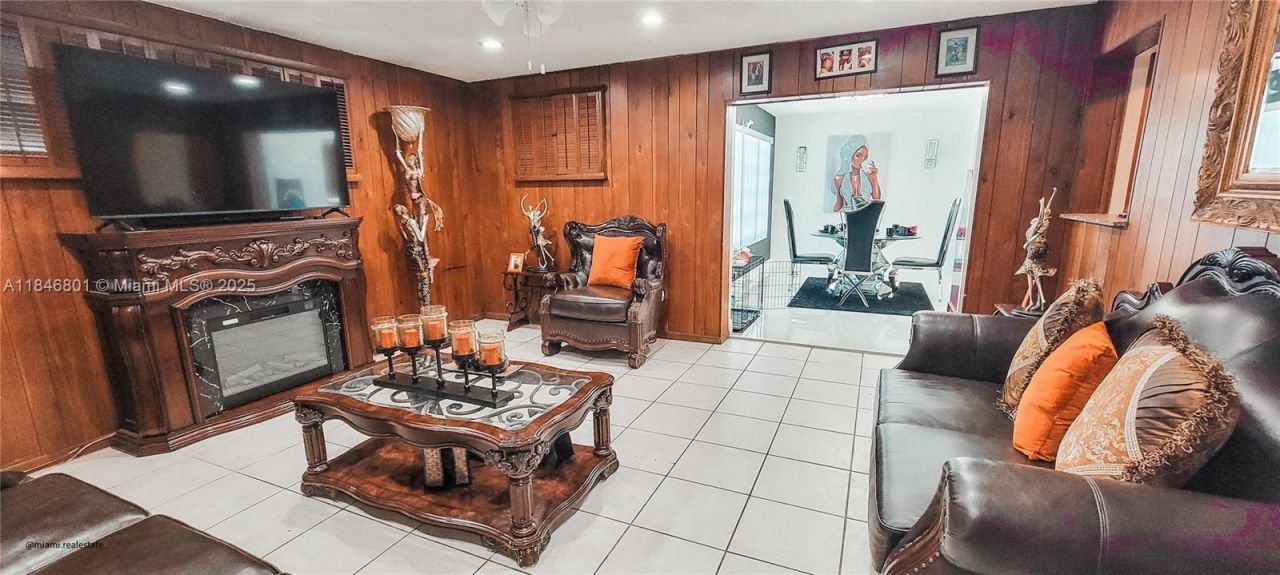 2649 Bahama Dr, Miramar, FL 33023 Photo