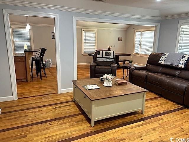 705 Fogel St. Photo 5