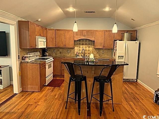 705 Fogel St. Photo 8