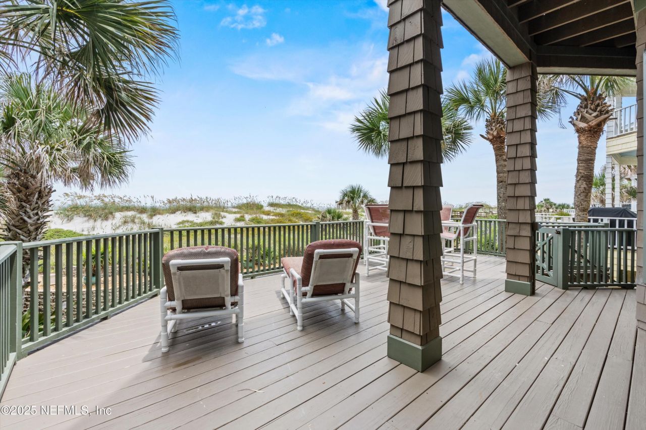 1819 Ocean Drive S, Jacksonville Beach, FL 32250 Photo