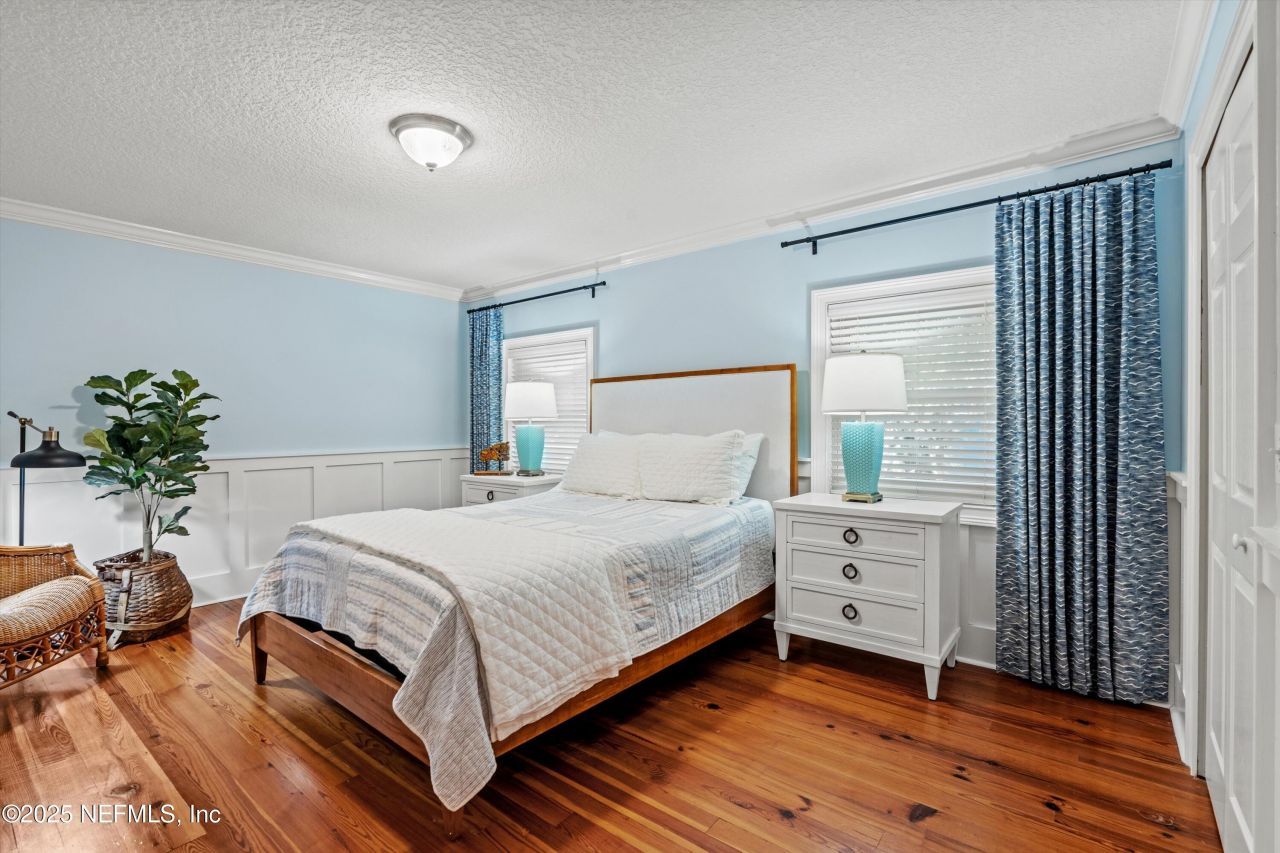 1819 Ocean Drive S, Jacksonville Beach, FL 32250 Photo