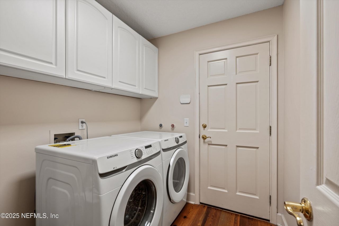 1819 Ocean Drive S, Jacksonville Beach, FL 32250 Photo