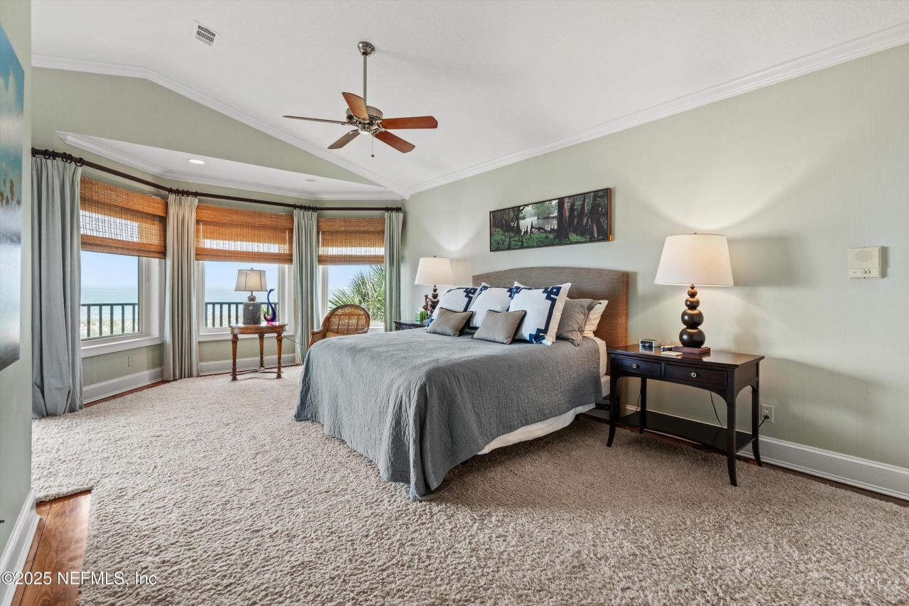 1819 Ocean Drive S, Jacksonville Beach, FL 32250 Photo