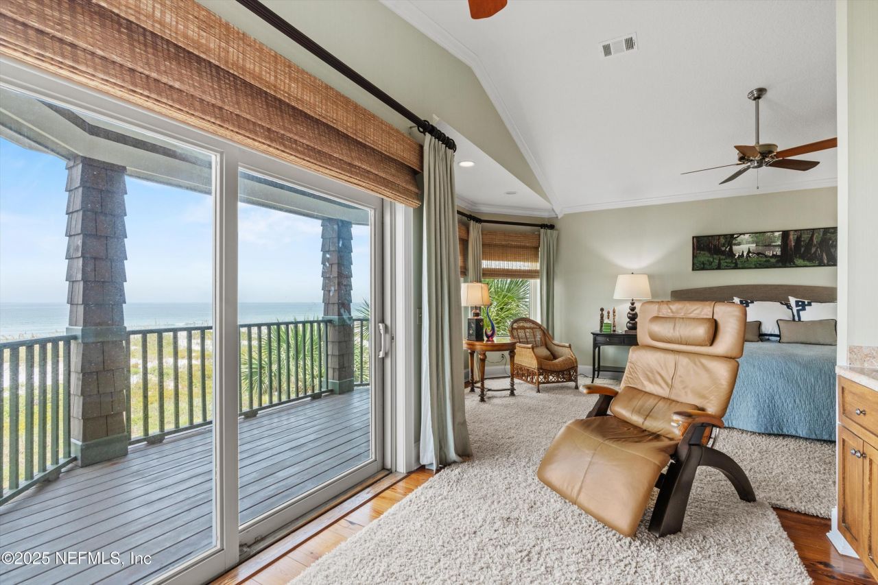 1819 Ocean Drive S, Jacksonville Beach, FL 32250 Photo