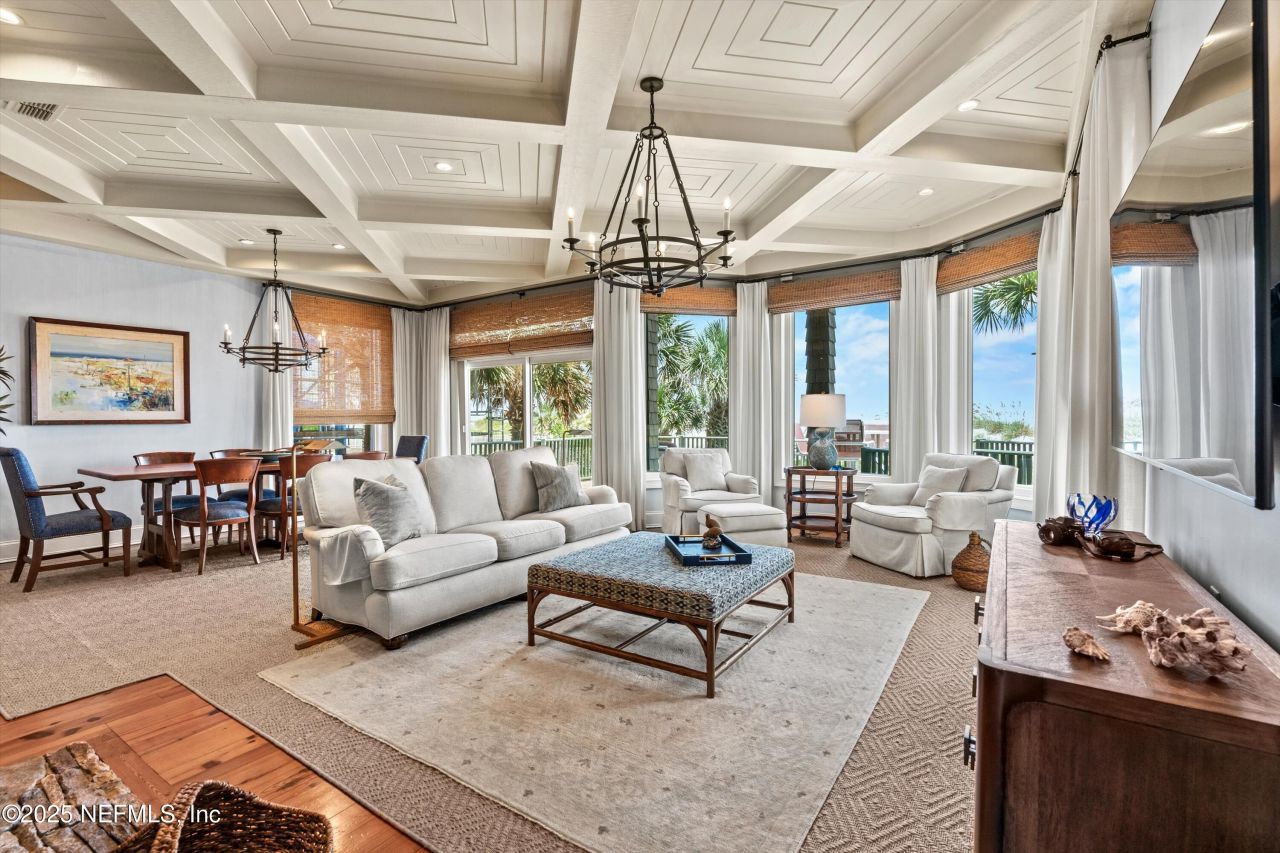 1819 Ocean Drive S, Jacksonville Beach, FL 32250 Photo