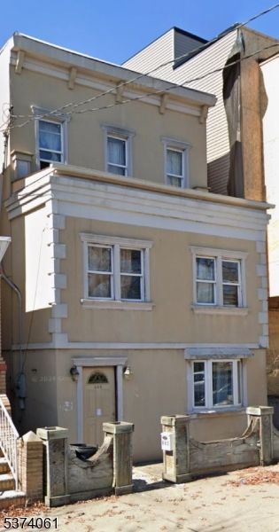 863 Summit Ave, Jersey, NJ 07307 Main Photo