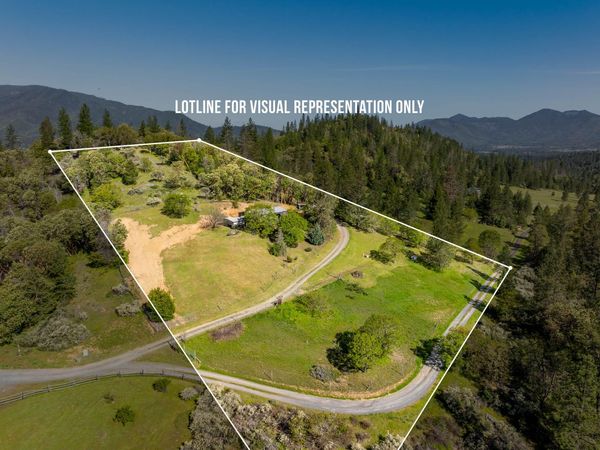 17013 Williams Highway, Williams, OR 97544