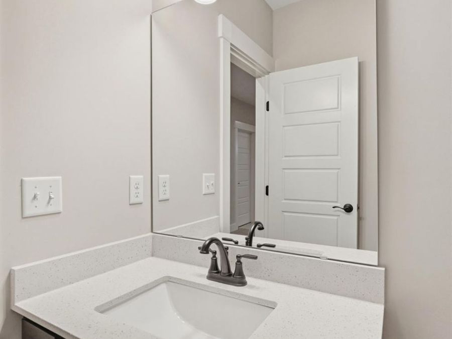 Property Image 80
