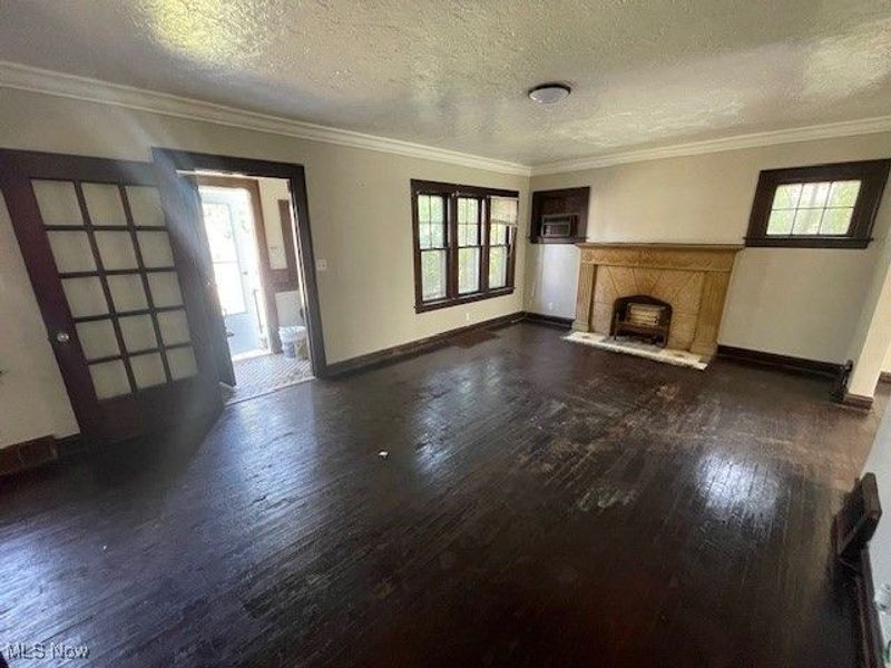 18402 Edgerton Road, Cleveland, OH 44119 Photo 7