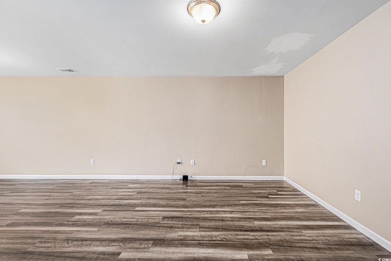 1038 Tee Shot Dr. Photo 8