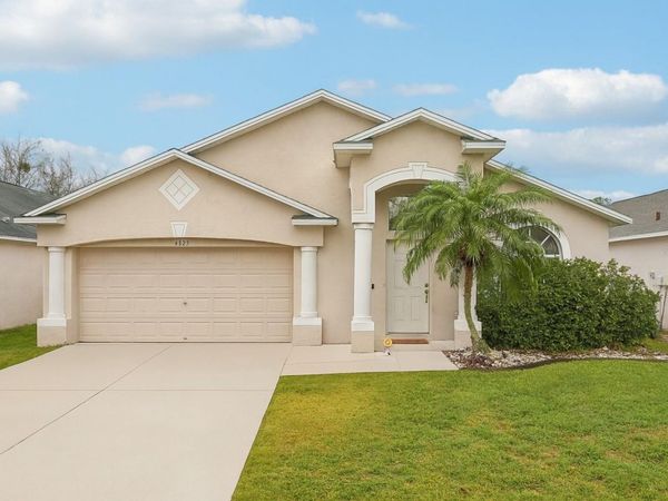 6325 CHAPEL PINES BOULEVARD, WESLEY CHAPEL, FL 33545