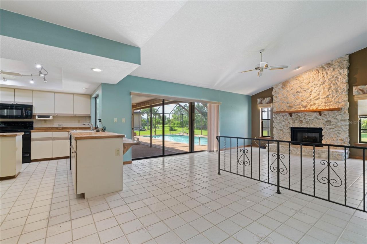 12313 SW Kingsway Circle, Lake Suzy, FL 34269 Photo