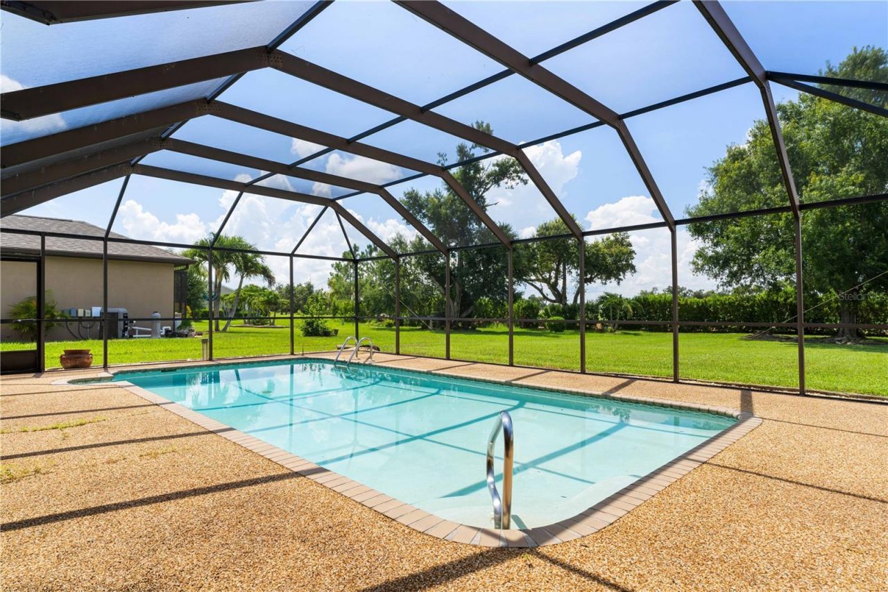 12313 SW Kingsway Circle, Lake Suzy, FL 34269 Photo