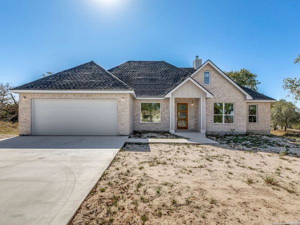 70 nine patch, Poteet, TX 78065