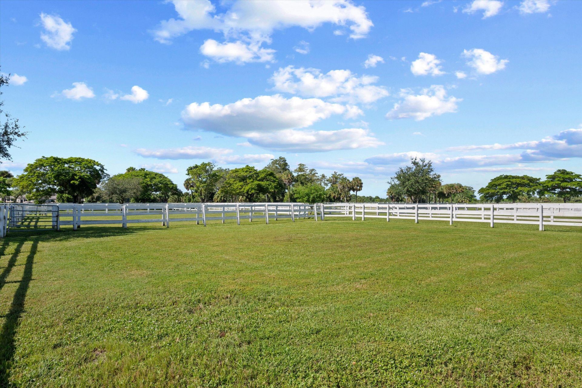 3935 Hanover Circle, Loxahatchee, FL 33470 Photo