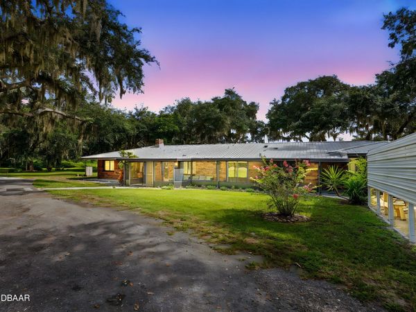 579 Johnson Lake Road, DeLeon Springs, FL 32130