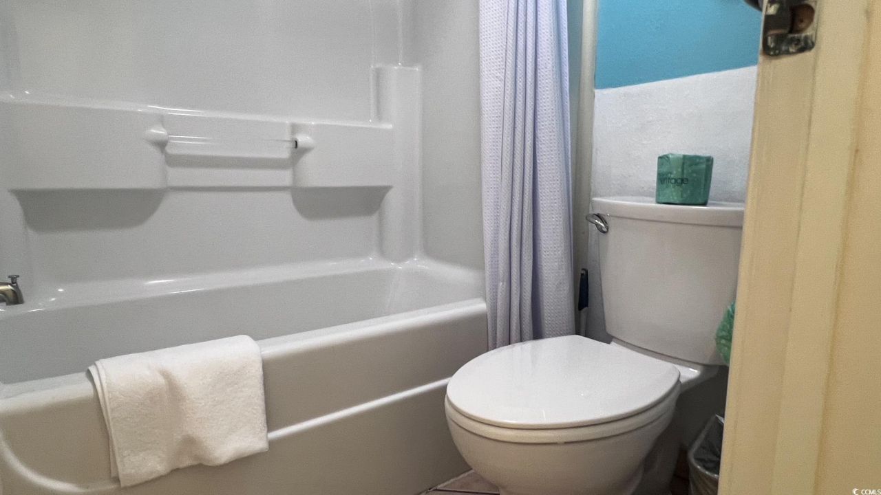 3000 N Ocean Blvd. Photo 14