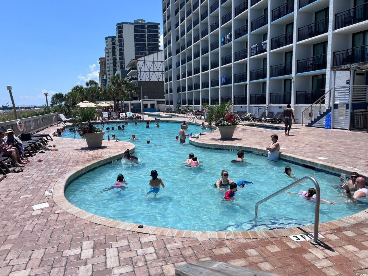 3000 N Ocean Blvd. Photo 19