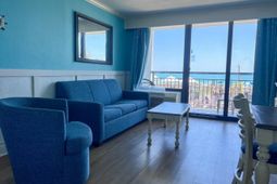 3000 N Ocean Blvd. photo 4