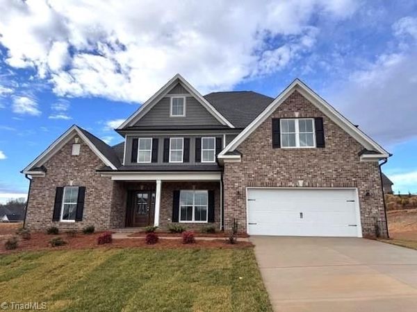 325 Grandworth Way, King, NC 27021