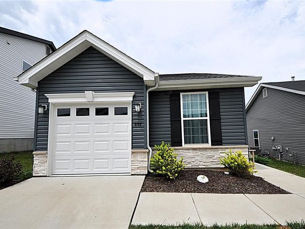 897 Black Bear Drive, House Springs, MO 63051