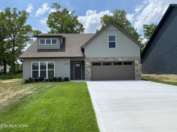 2309 Lena George Lane, Knoxville, TN 37931