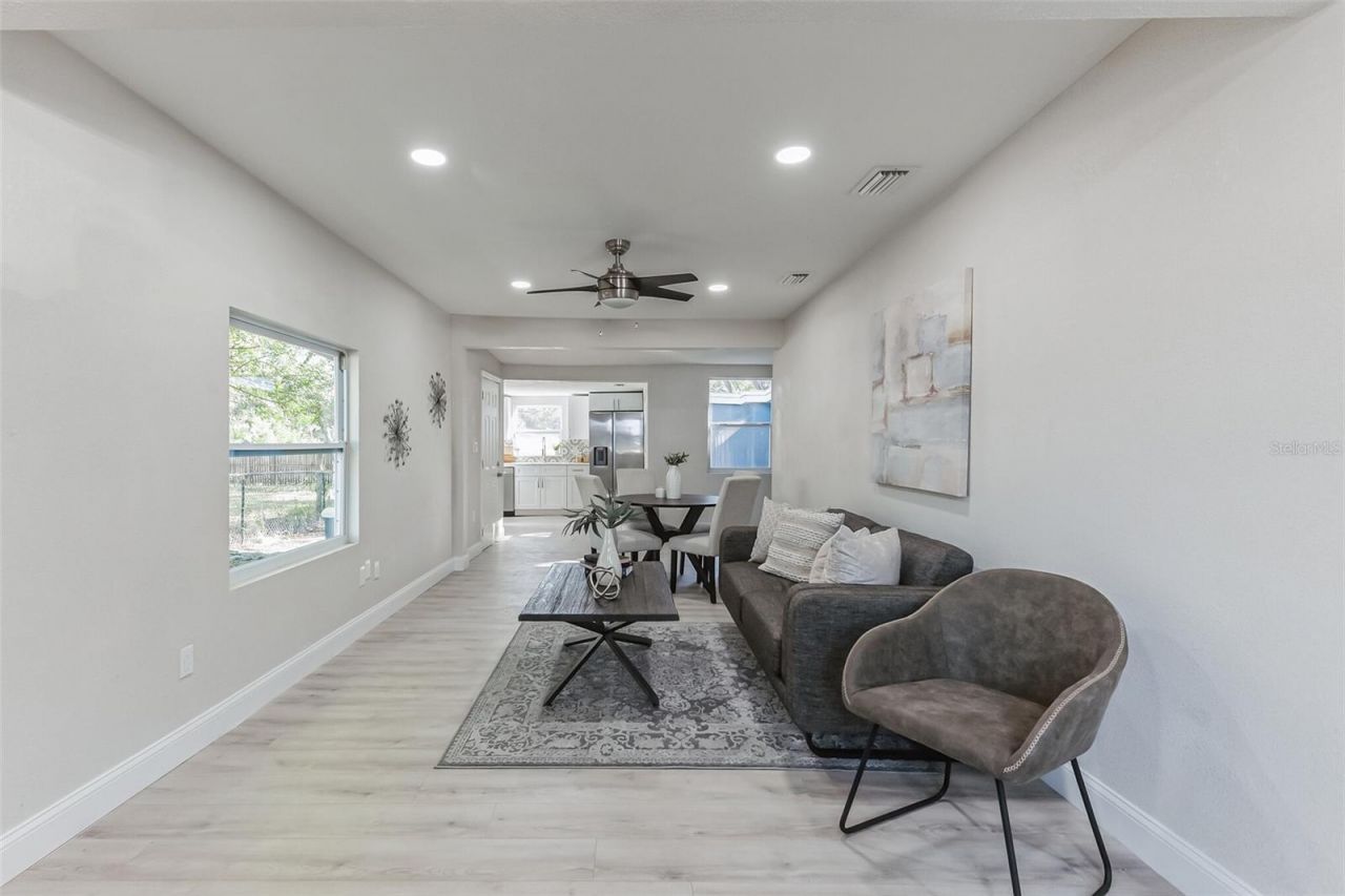 3458 Queensboro Avenue S, Saint Petersburg, FL 33711 Photo