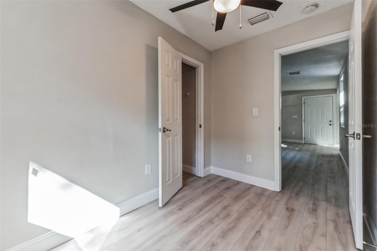 3458 Queensboro Avenue S, Saint Petersburg, FL 33711 Photo