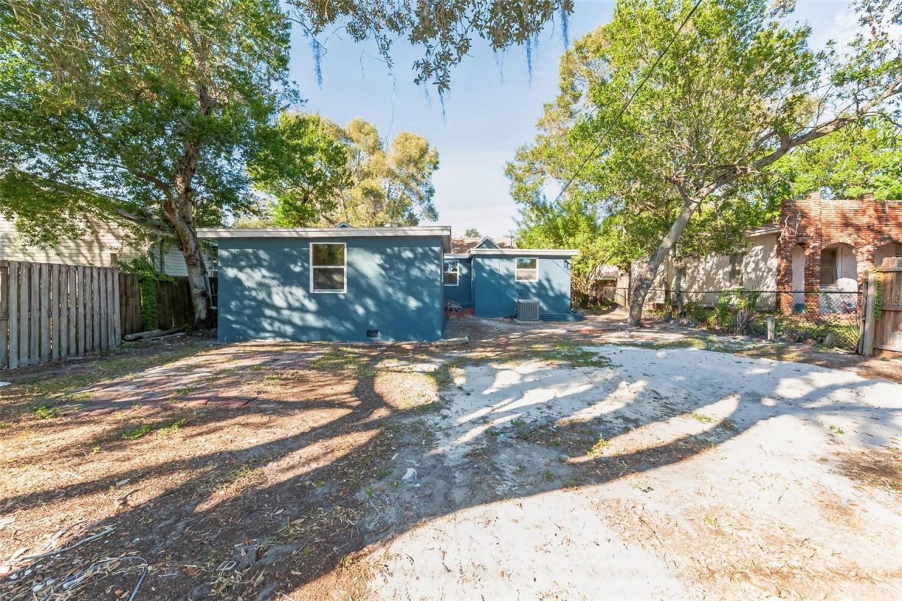 3458 Queensboro Avenue S, Saint Petersburg, FL 33711 Photo