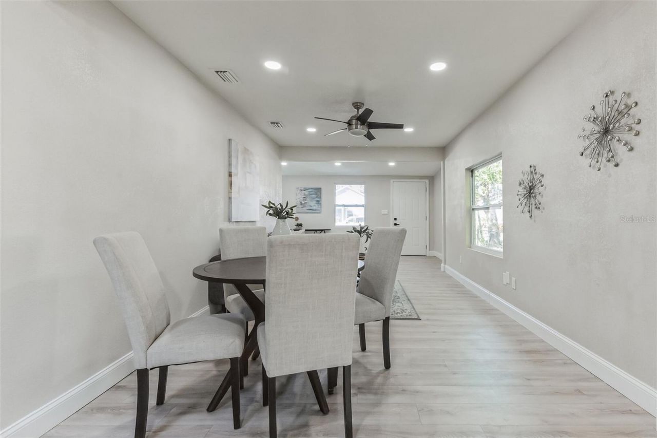 3458 Queensboro Avenue S, Saint Petersburg, FL 33711 Photo