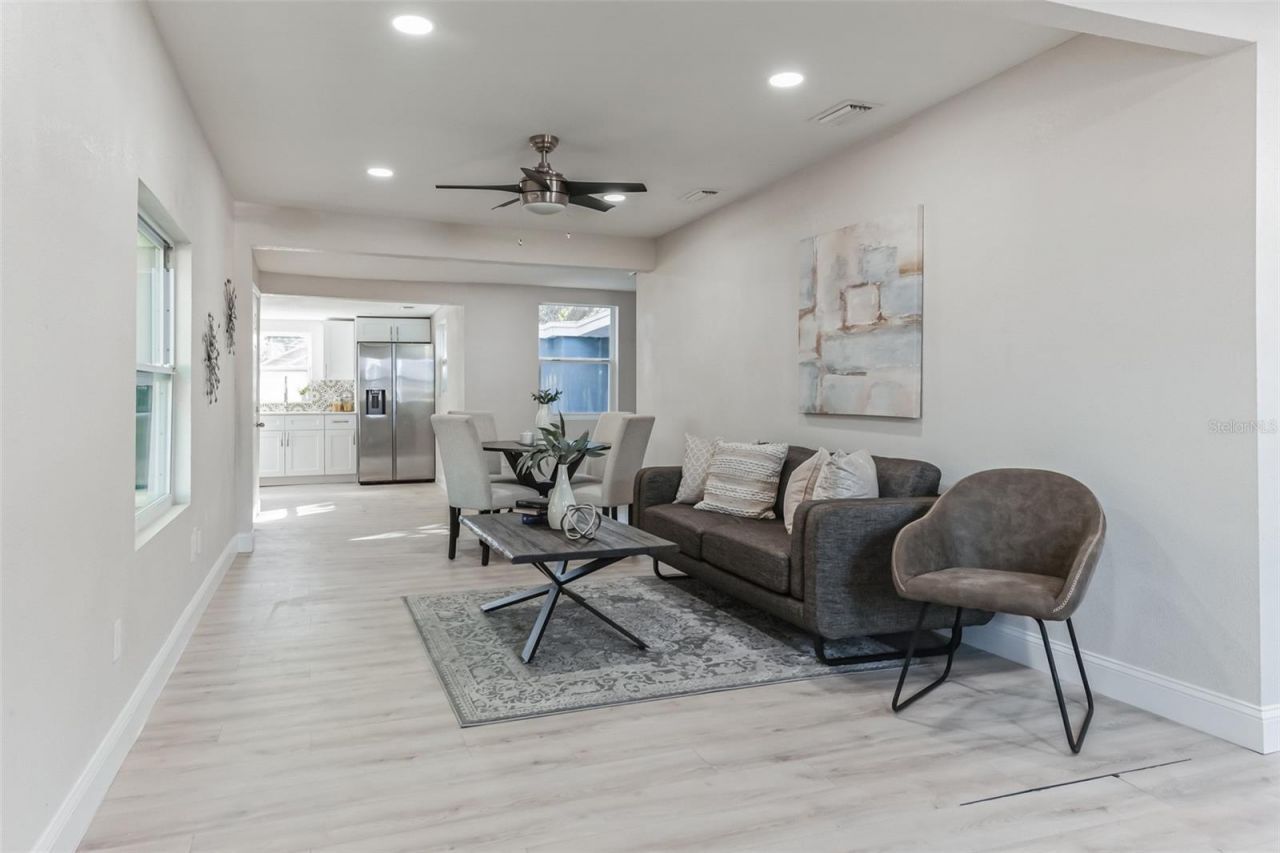 3458 Queensboro Avenue S, Saint Petersburg, FL 33711 Photo