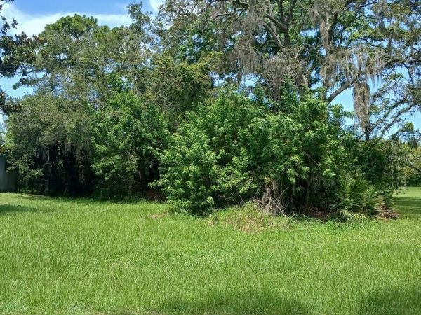 LYLE CIRCLE, HUDSON, FL 34667