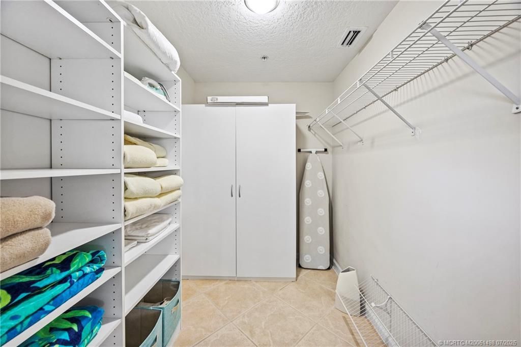 5799 NE Island Cove Way, Unit 1101, Stuart, FL 34996 Photo