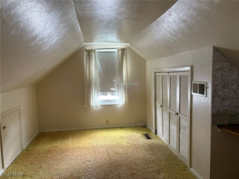 453 Kenyon Avenue, Elyria, OH 44035 Photo 17