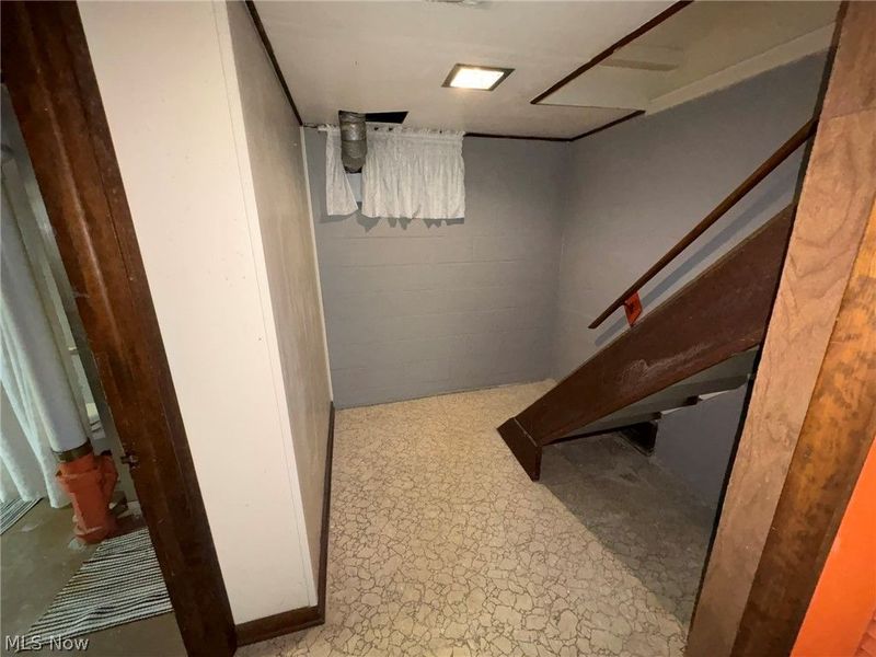 453 Kenyon Avenue, Elyria, OH 44035 Photo 30