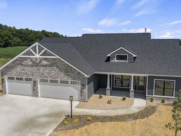 1312 Kayenta Trail, Fort Wayne, IN 46815