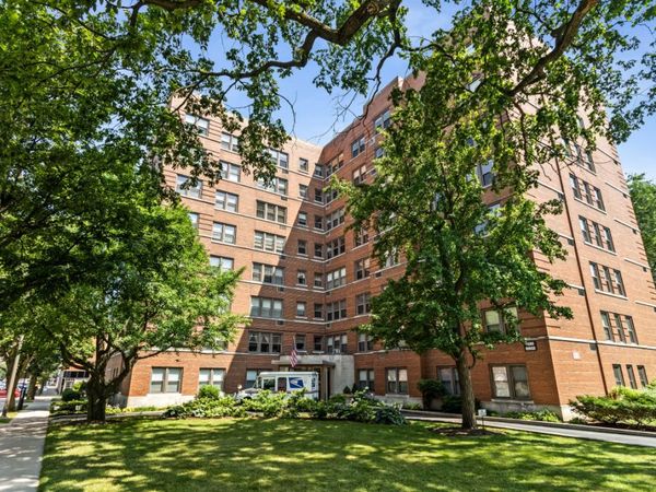 1585 Ridge Avenue, Unit 506, Evanston, IL 60201