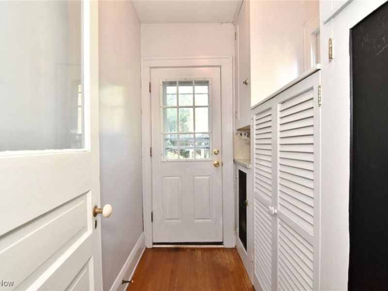 17930 Rosecliff Road, Cleveland, OH 44119 Photo 23