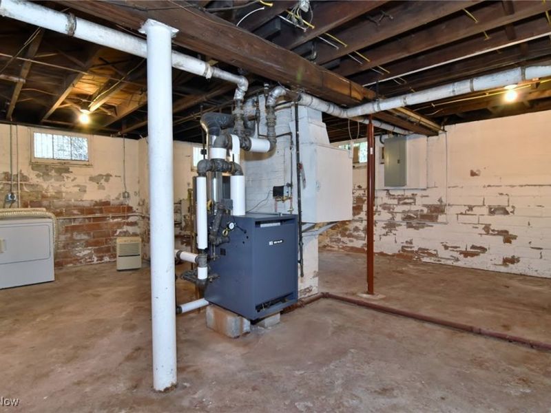 17930 Rosecliff Road, Cleveland, OH 44119 Photo 43