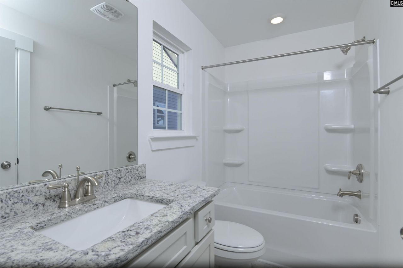 182 Secretariat Street Photo 21