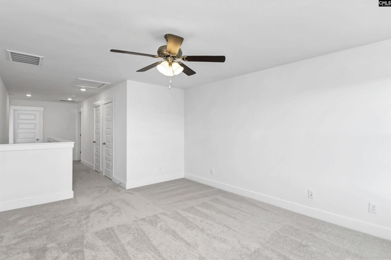 182 Secretariat Street Photo 24