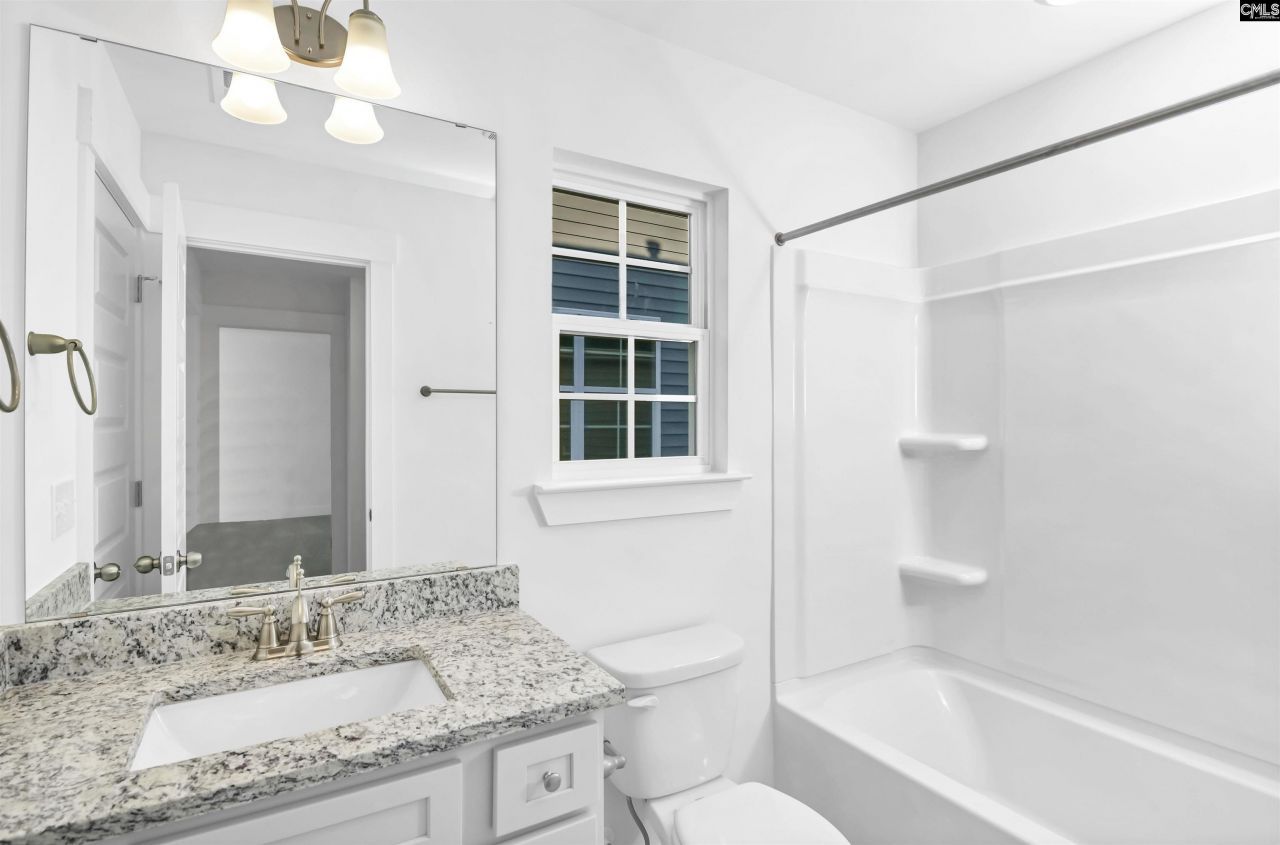 182 Secretariat Street Photo 29