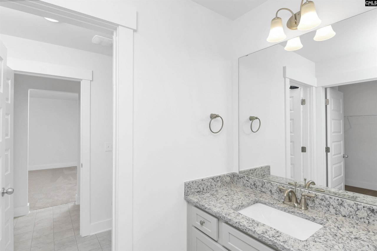 182 Secretariat Street Photo 30