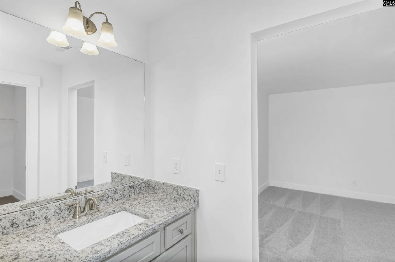 182 Secretariat Street Photo 34