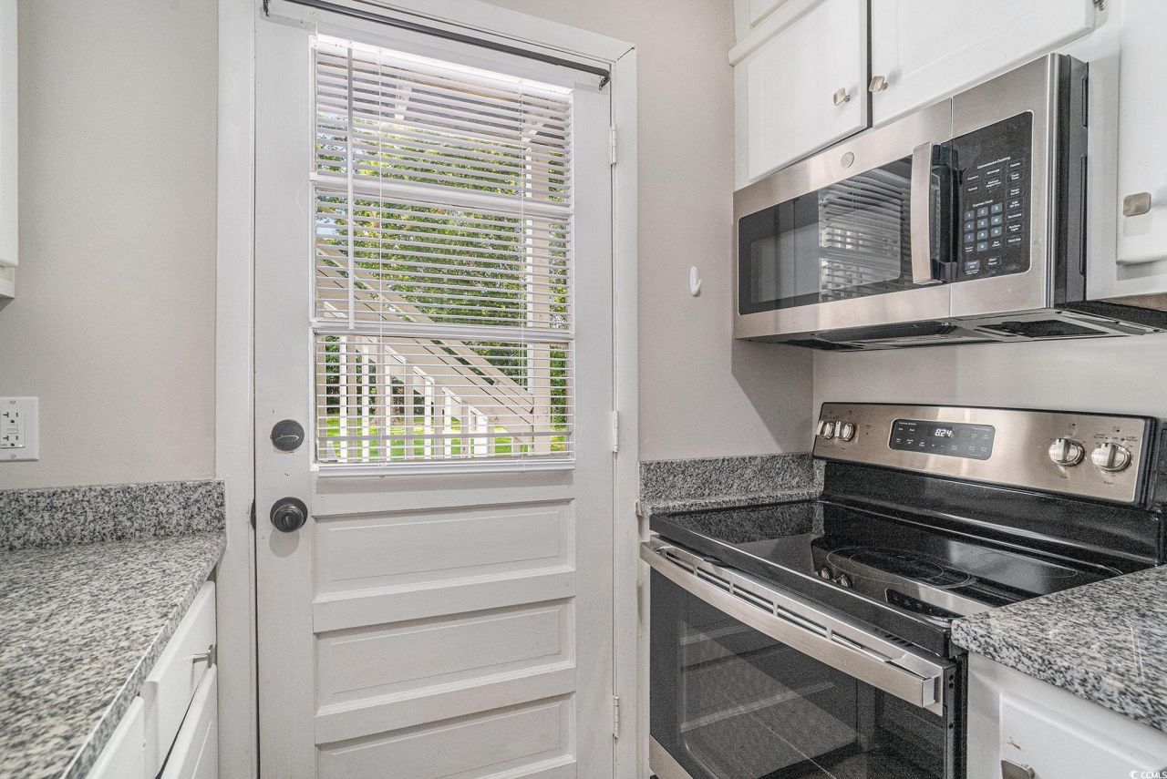 820 17th Ave. N Photo 11