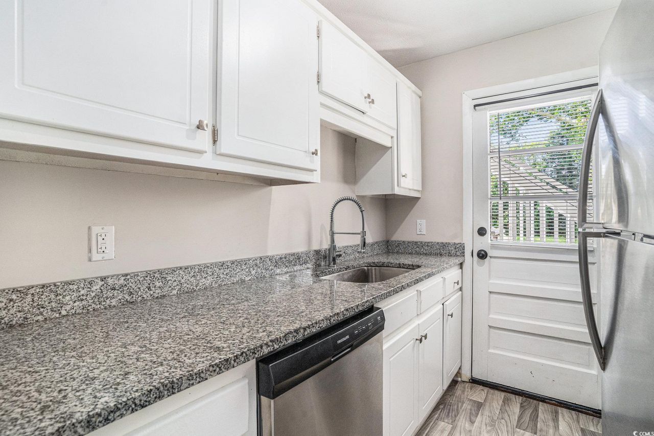 820 17th Ave. N Photo 9