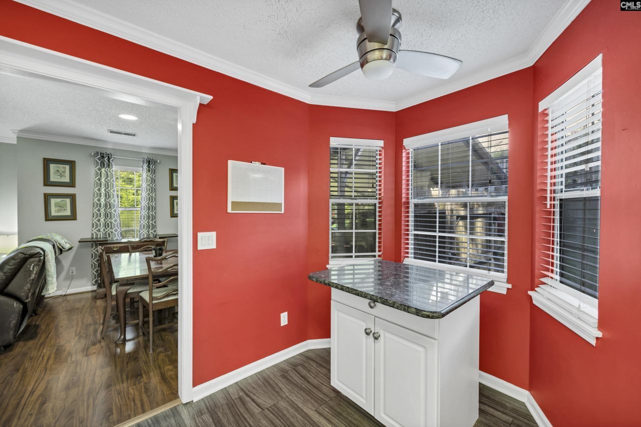 329 Libby Lane Photo 11