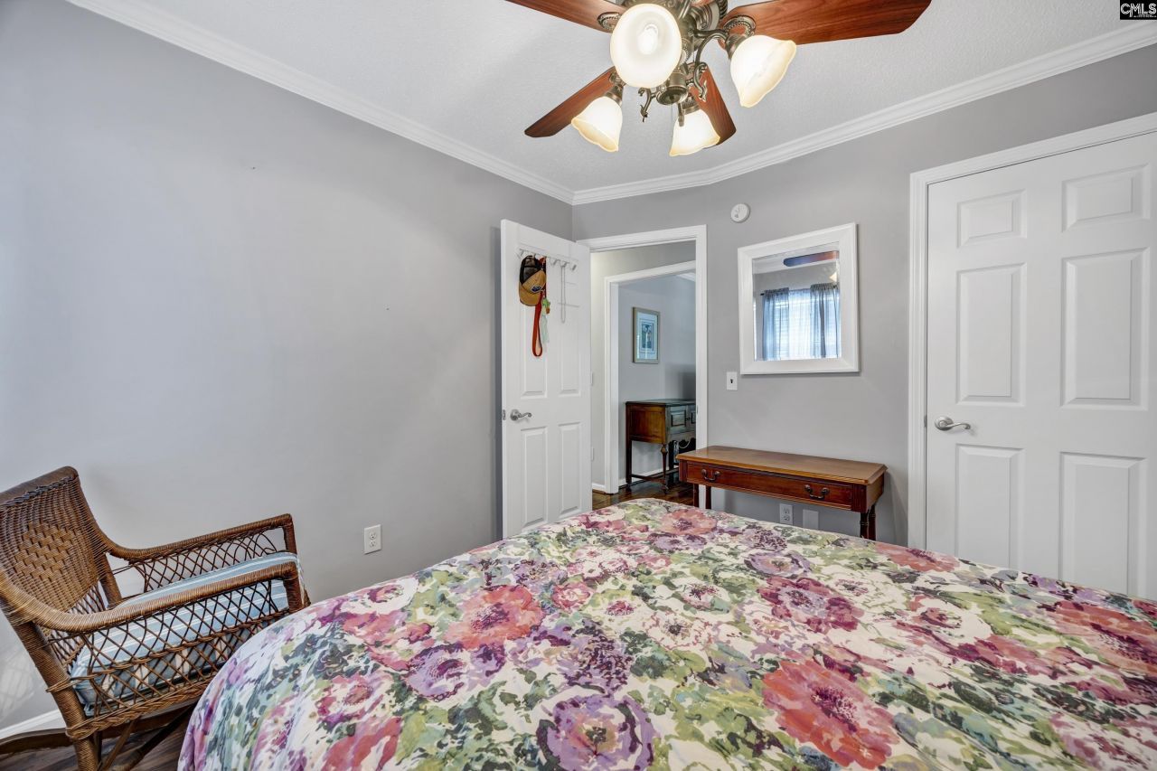 329 Libby Lane Photo 13