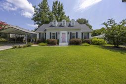 329 Libby Lane photo 4